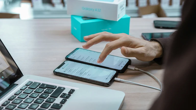 OneBlinc vs EarnIn 2026 — Which Cash Advance App Saves You More?